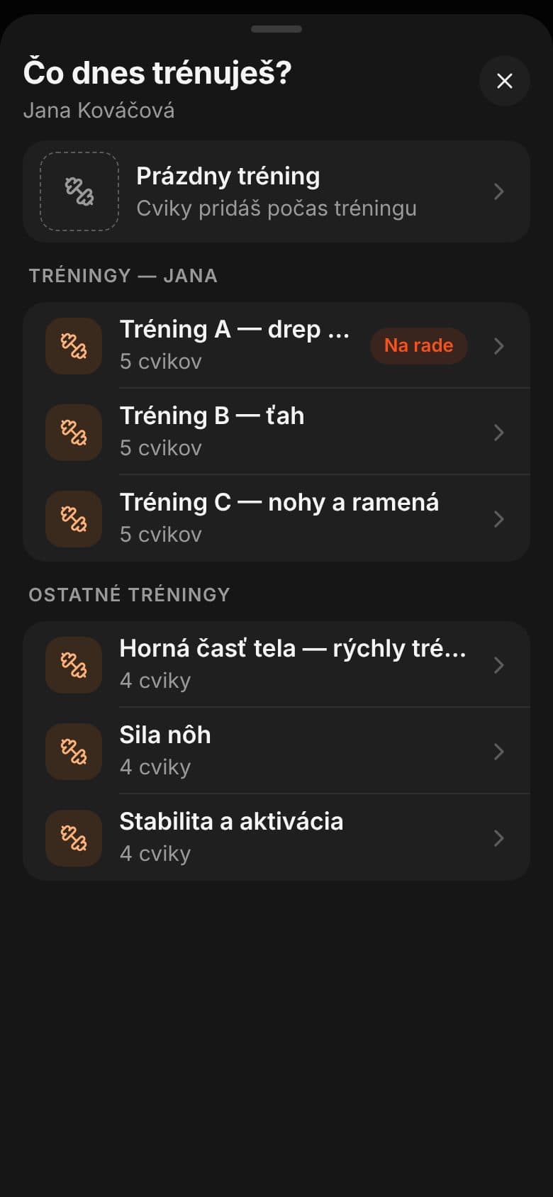 Okno Čo dnes trénuješ? s voľbou Prázdny tréning a zoznamom plánov klienta